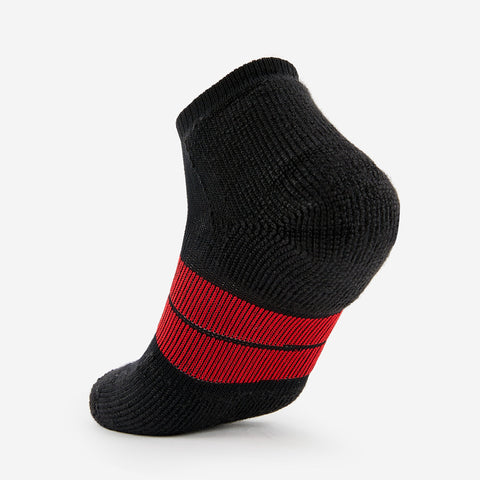 Thorlos Maximum Cushion Unisex Low Cut Running Socks, Black/Red