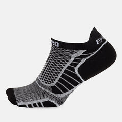 Thorlo Experia ProLite No-Show Socks, Black/White